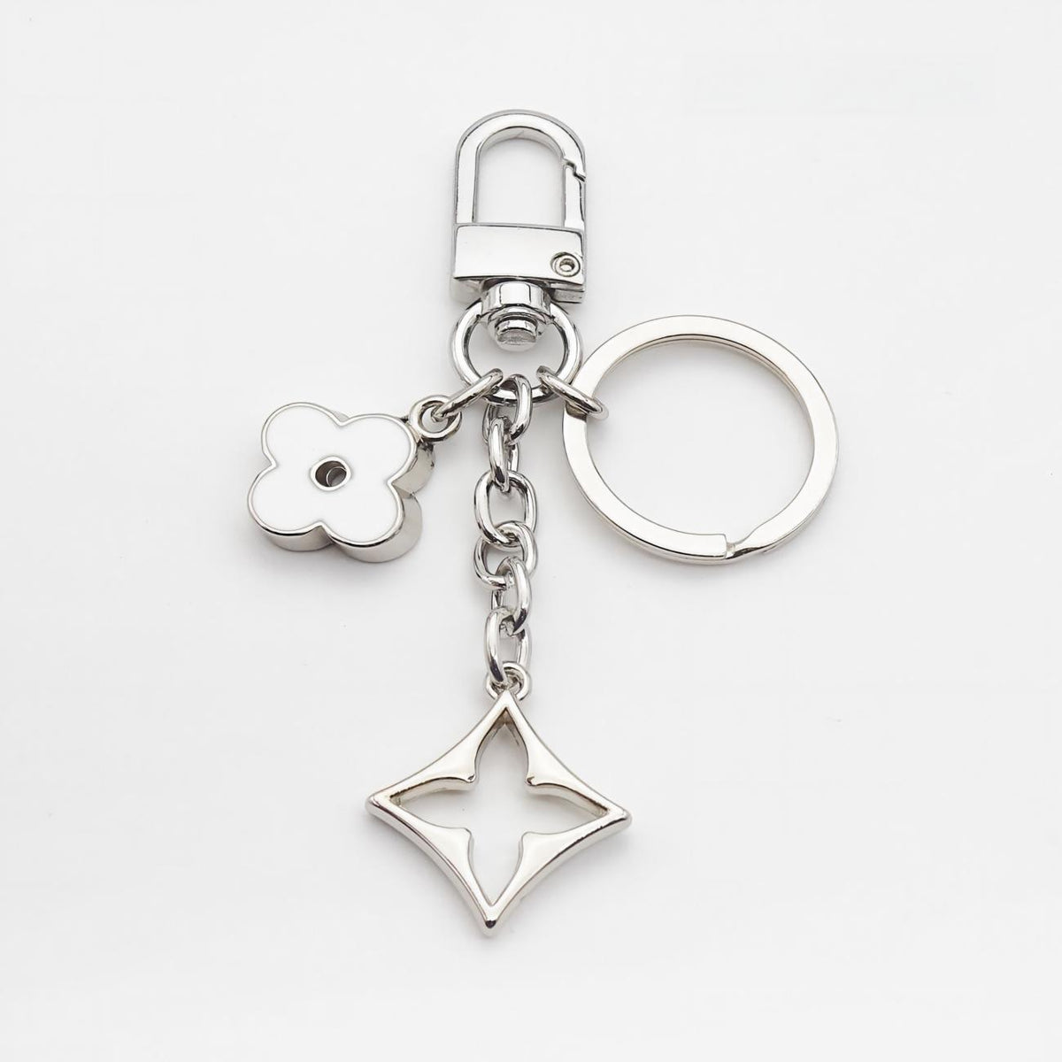 ✨Elegant Metal Charms Accessories: Timeless Luxury for Your Daily Essentials✨