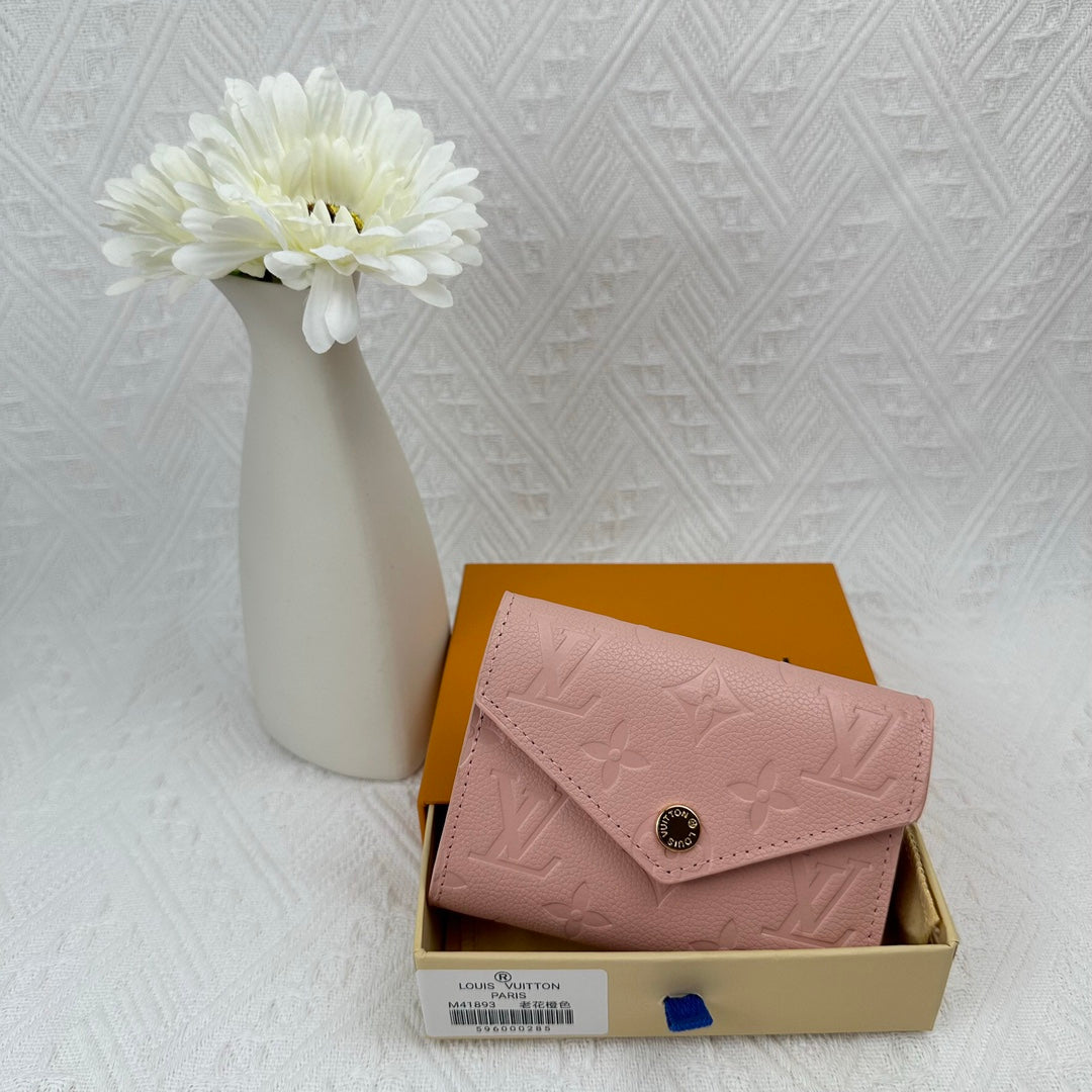 Chic Minimalist Quilted Card Holder
