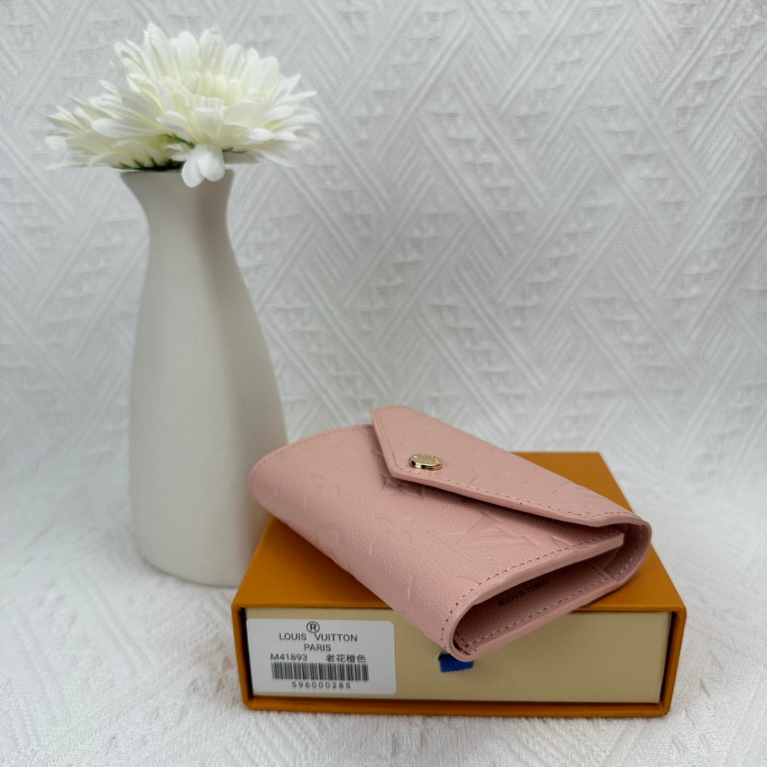 Chic Minimalist Quilted Card Holder