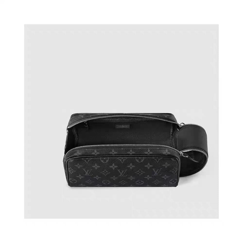 Vintage-Inspired Cosmetic Bag-01