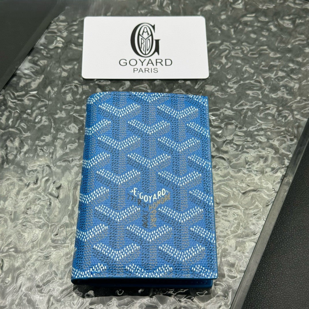 Classic Geometric Passport & Card Wallet
