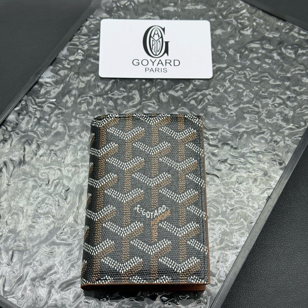Classic Geometric Passport & Card Wallet