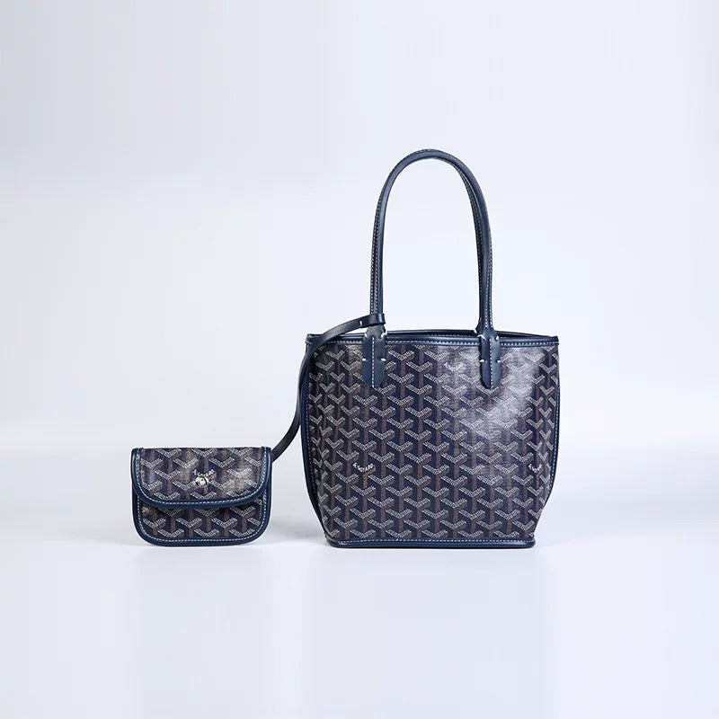Parisian Luxury Geometric Tote Bag – Elegant & Versatile