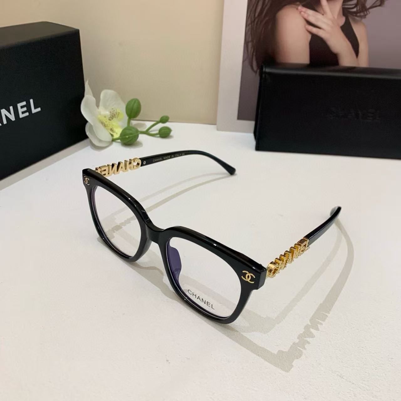 High-End Fashion Sunglasses 08