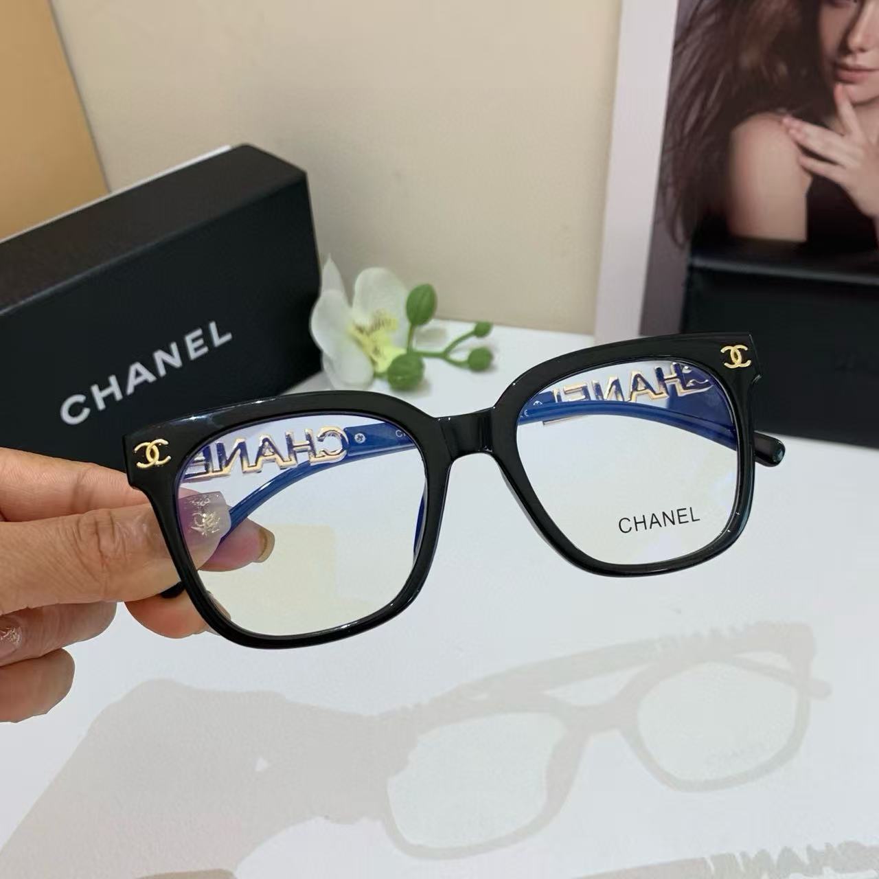 High-End Fashion Sunglasses 08