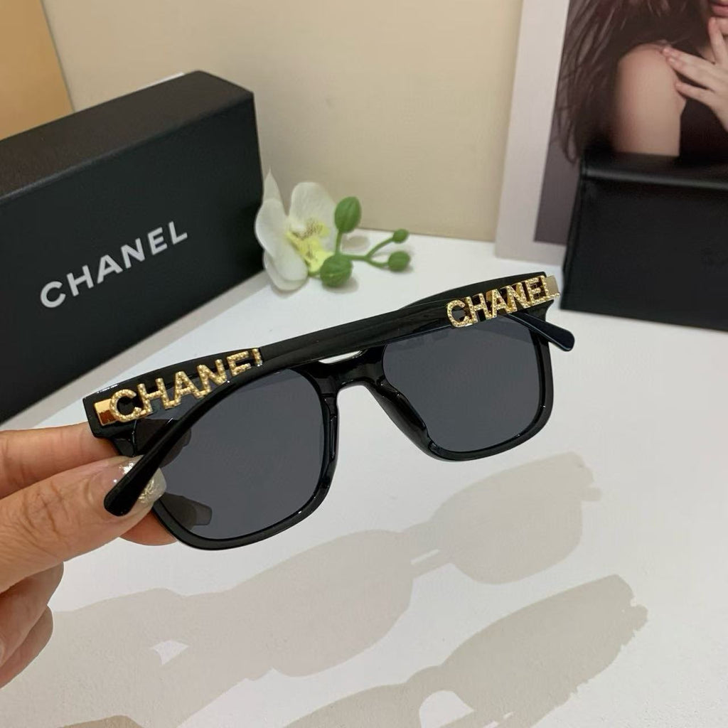 High-End Fashion Sunglasses 08