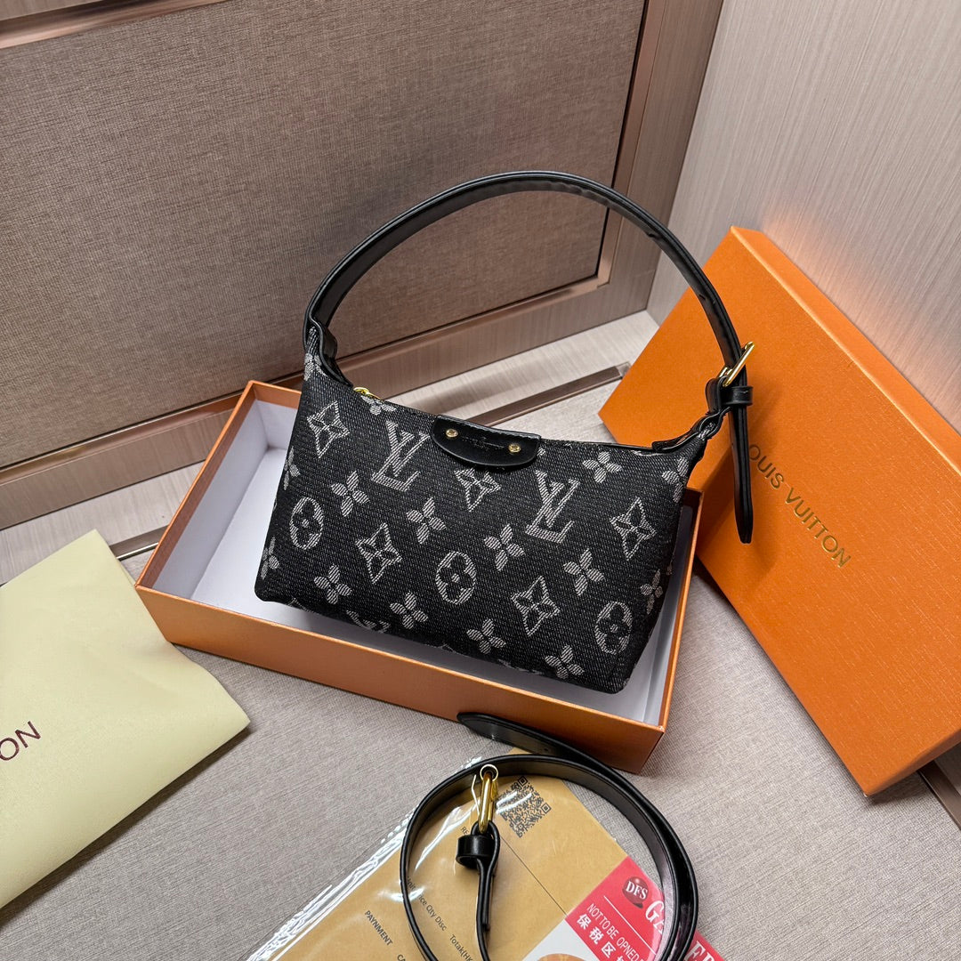 Classic Print Tote Bag01