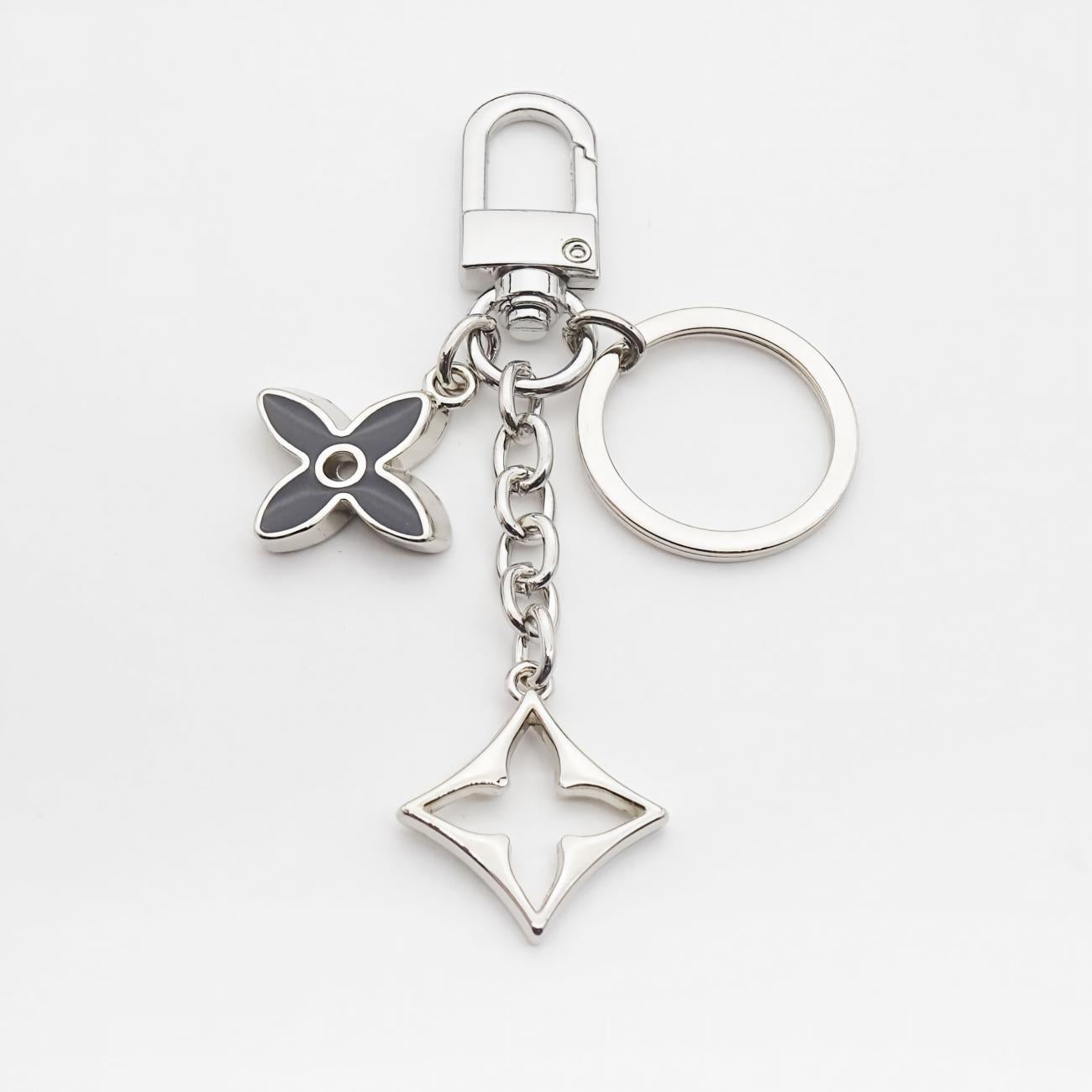 ✨Elegant Metal Charms Accessories: Timeless Luxury for Your Daily Essentials✨