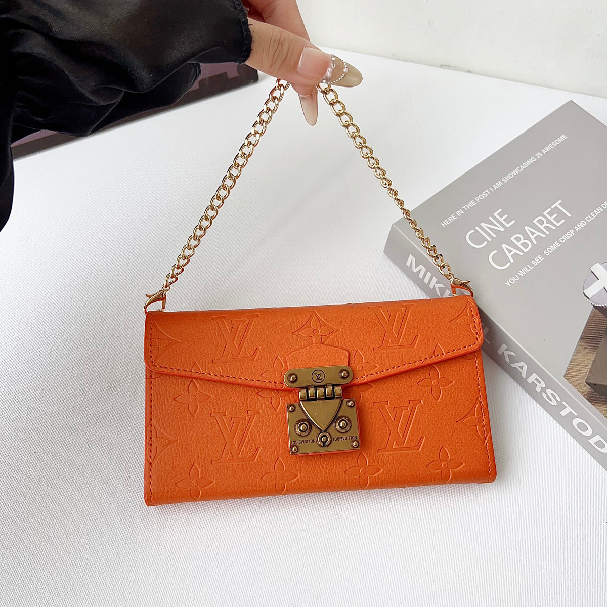 ✨ Vintage Luxury Embossed Envelope Phone Case