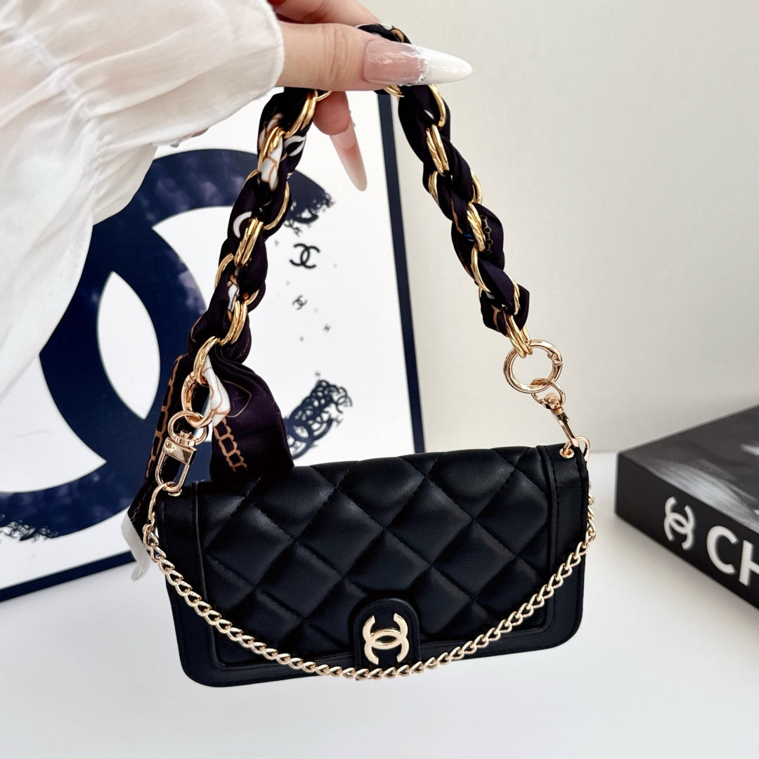 Chic Quilted Chain Phone Bag cases 🎁 BUY 2 GET 1 FREE! (Only $33 each）