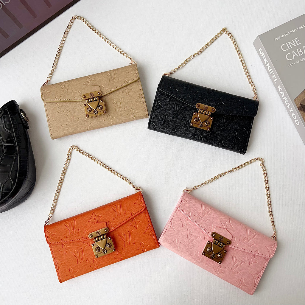 ✨ Vintage Luxury Embossed Envelope Phone Case