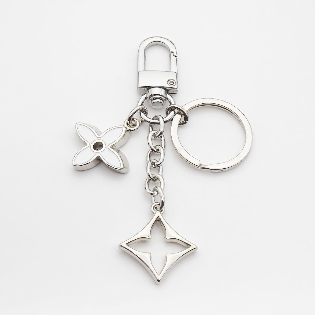 ✨Elegant Metal Charms Accessories: Timeless Luxury for Your Daily Essentials✨