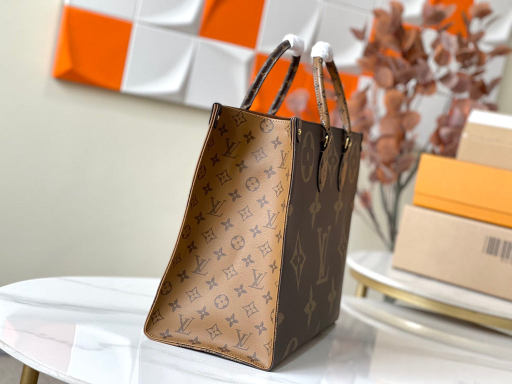 Luxury Fashion Extra-Large  Tote Bag