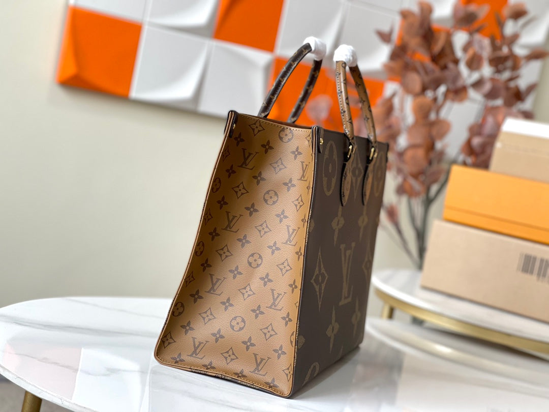 Luxury Fashion Extra-Large  Tote Bag
