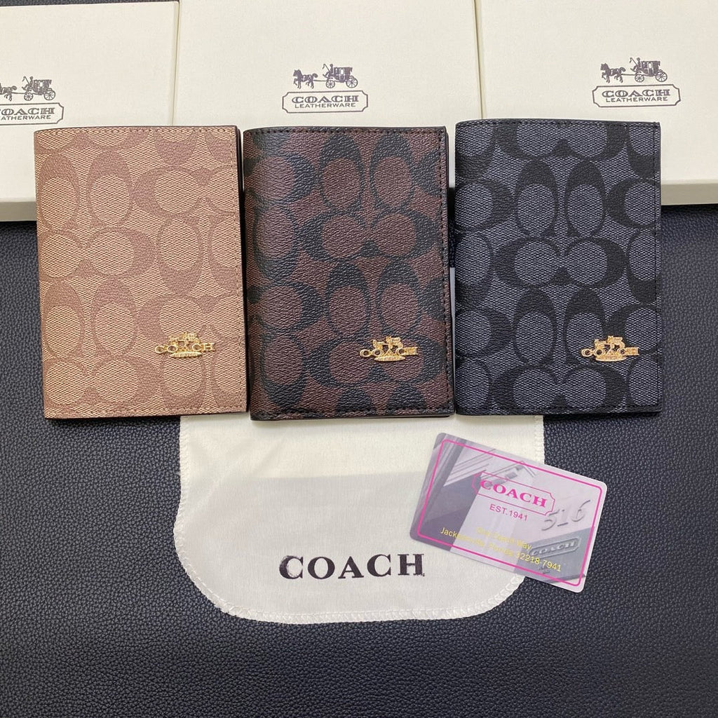 Classic Passport Wallet – Elegant Travel Organize