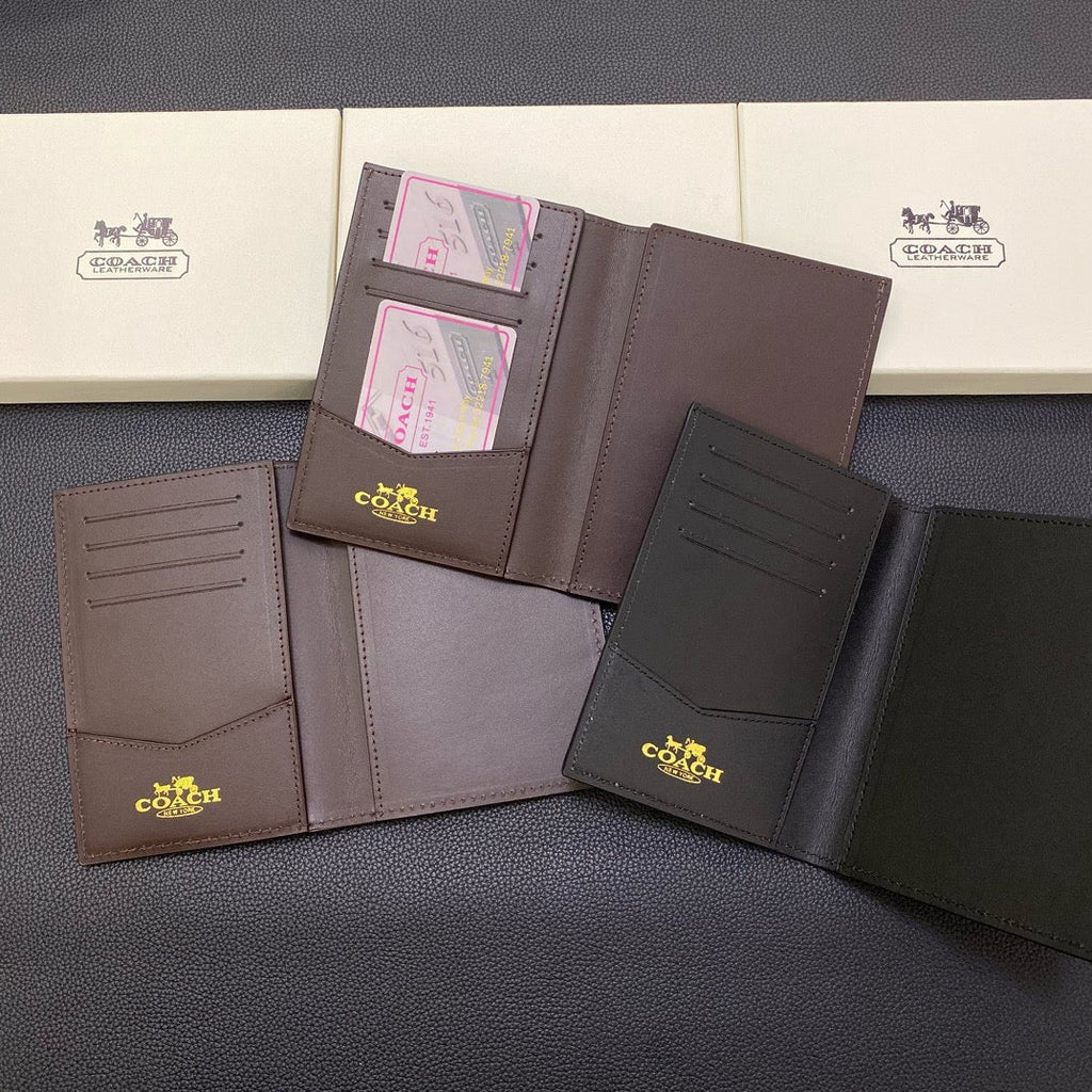 Classic Passport Wallet – Elegant Travel Organize