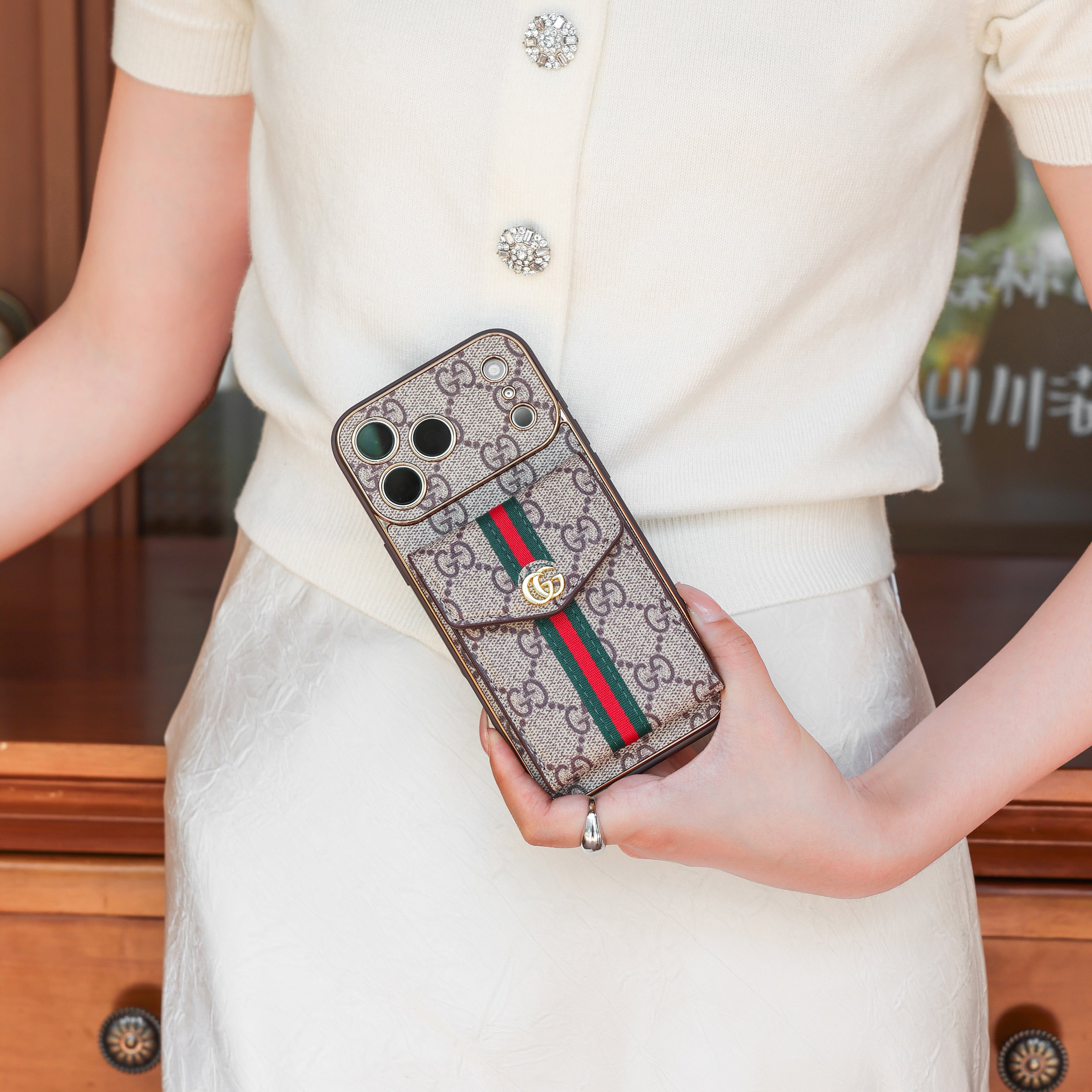 New Classic Luxury Card Holder Phone Case  07