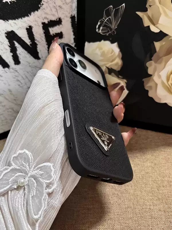 All-Black Triangle Logo Cross-Grain Leather Phone Case 🖤