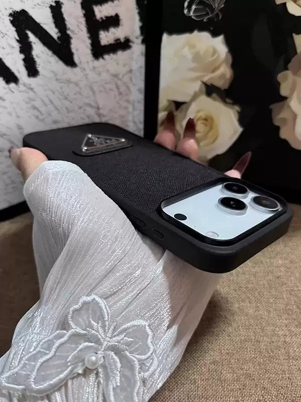 All-Black Triangle Logo Cross-Grain Leather Phone Case 🖤