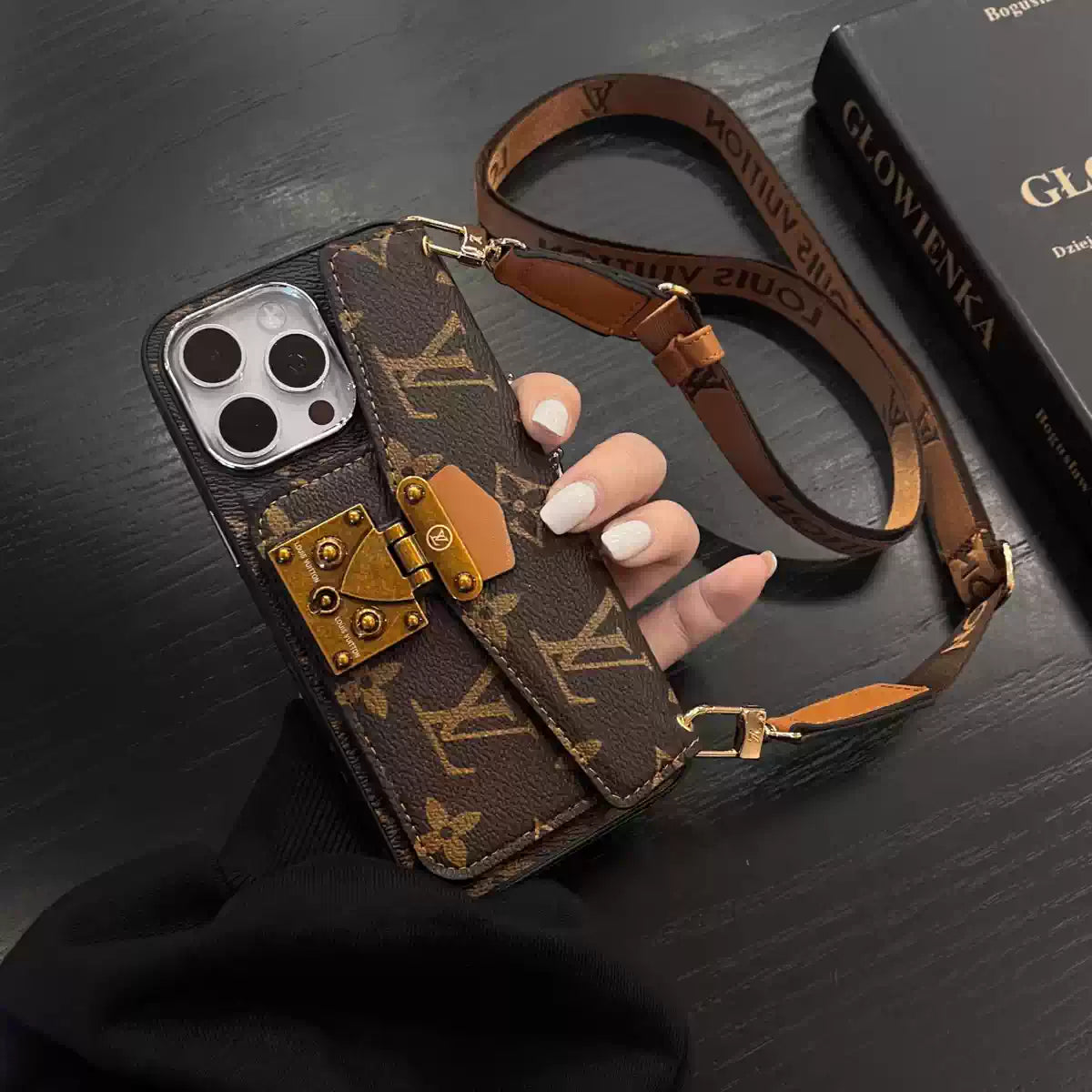 🗝️Luxury Card Holder Chain iPhone Case