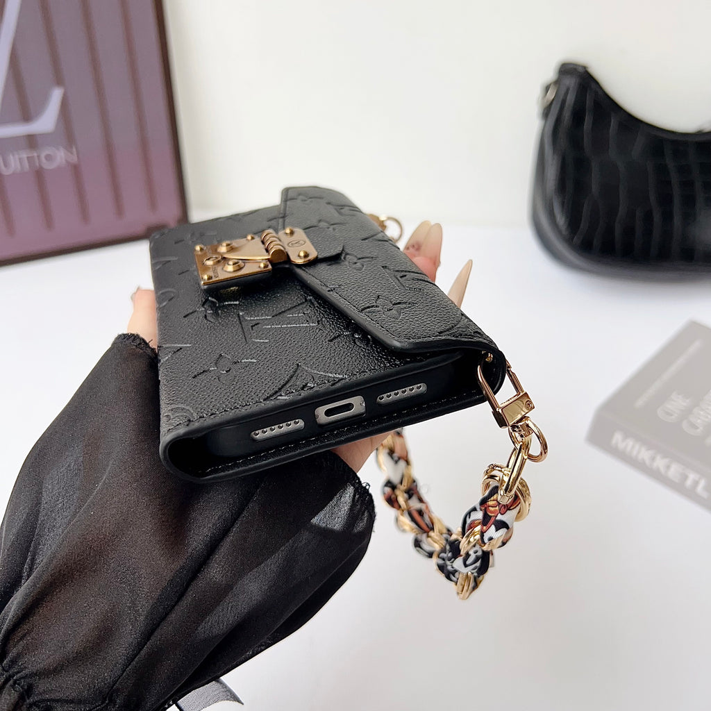 ✨ Vintage Luxury Embossed Envelope Phone Case