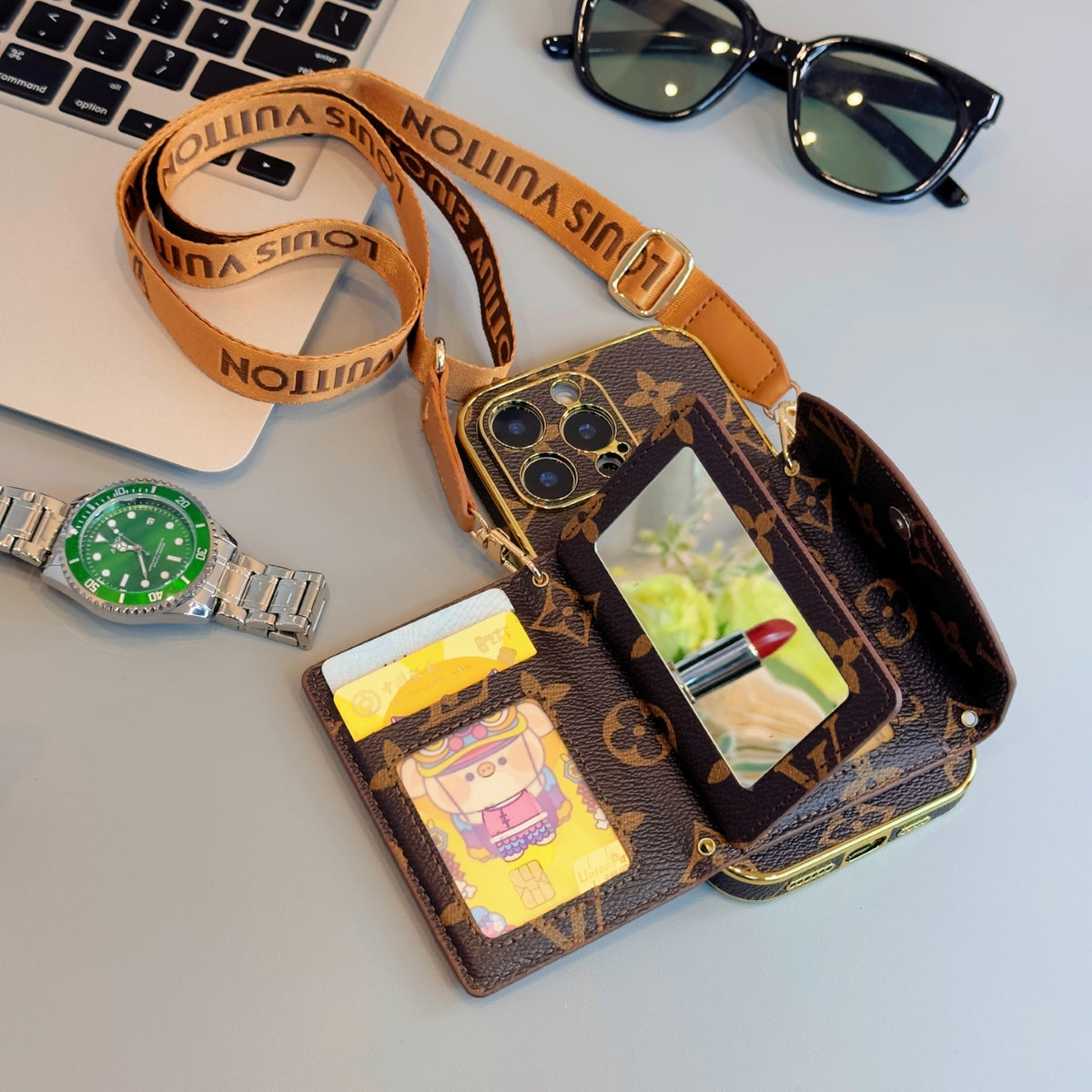 Vintage Elegance · Mirror Card Holder Crossbody Case ✨